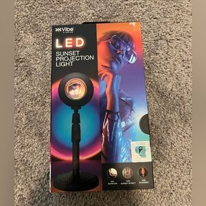 Vibe LED Sunset Projection Light - Black and Multicolor